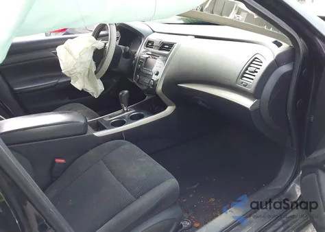 2015 Nissan Altima 2.5/2.5 S/2.5 Sl/2.5 Sv z USA, uszkodzony, nr VIN 1N4AL3AP6FC479272